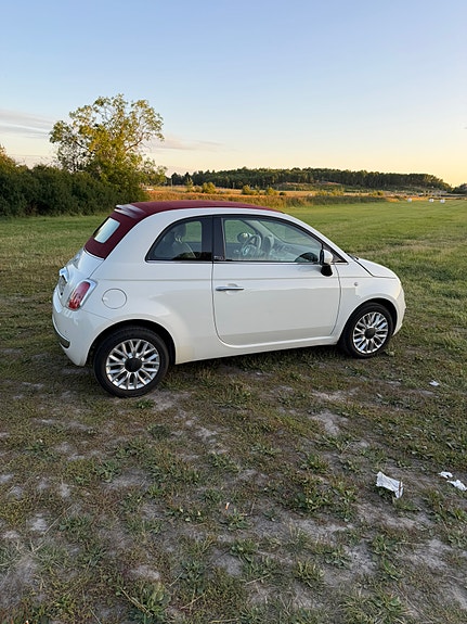 Fiat 500C 2 of 4