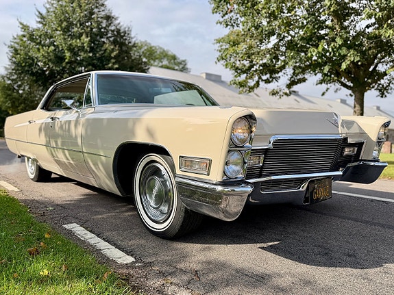 Cadillac Calais 4 of 28