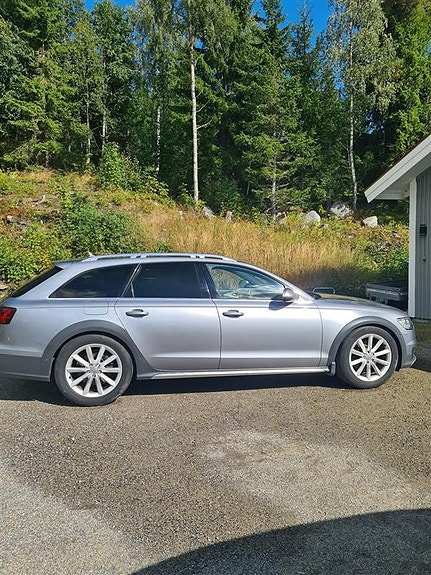 Audi A6 allroad 2 of 7