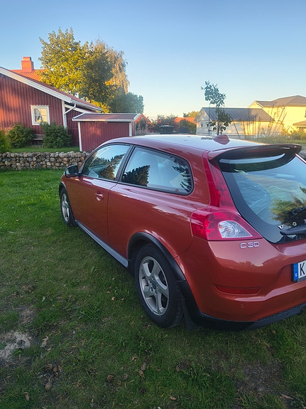 Volvo C30 2 of 12