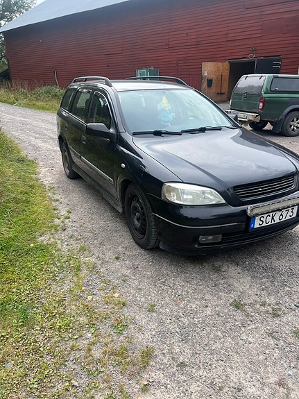 Opel Astra 3 of 8