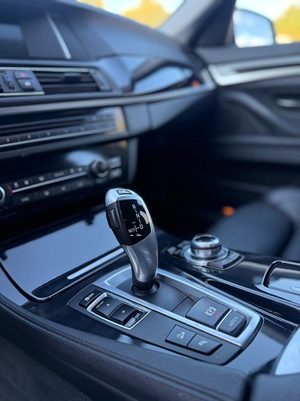BMW 520d 12 of 13
