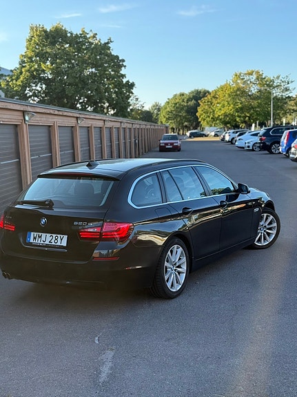 BMW 520d 3 of 13
