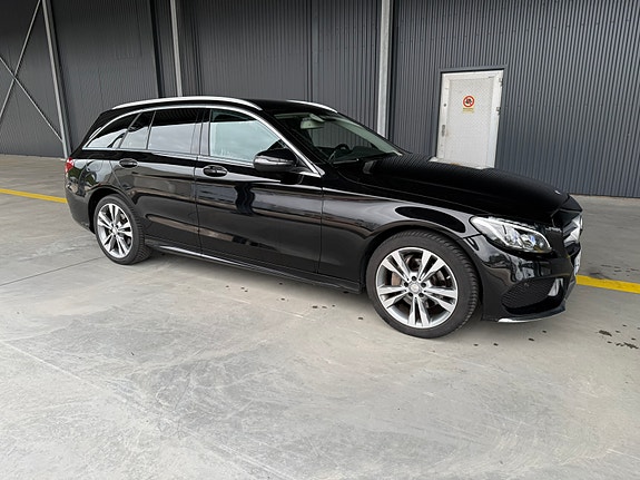 Mercedes-Benz C200 8 of 14