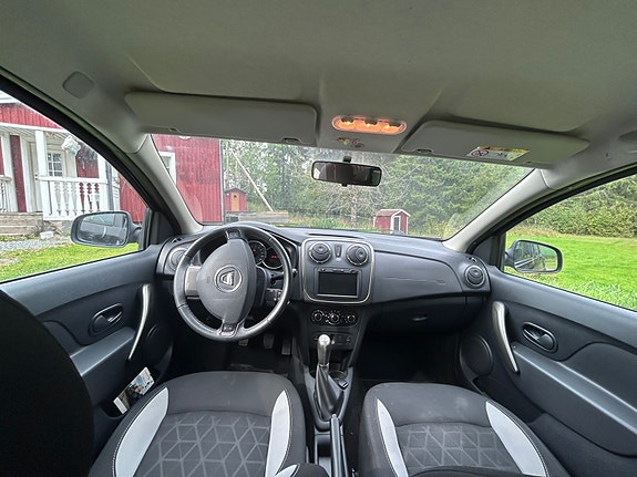 Dacia Sandero Stepway 9 of 11