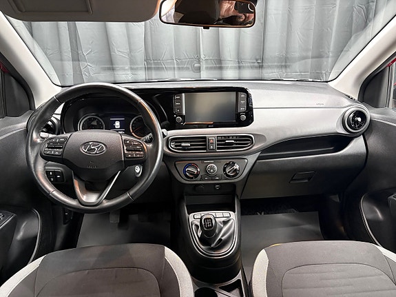 Hyundai i10 8 of 13