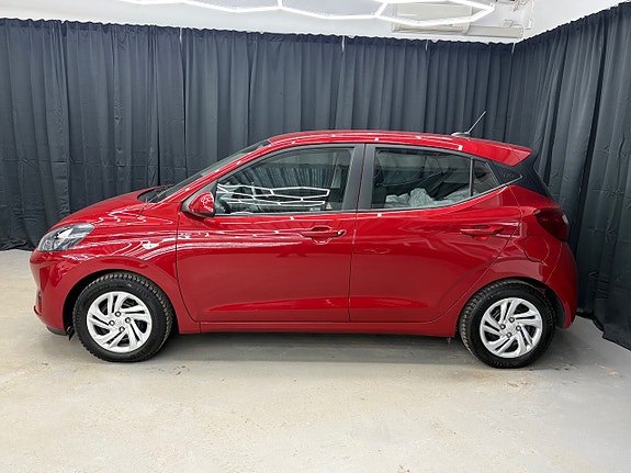 Hyundai i10 11 of 13