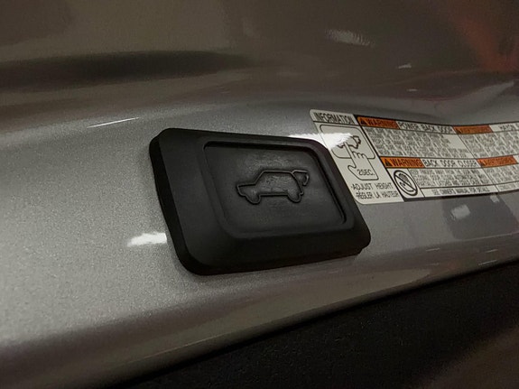 Toyota RAV4 18 of 20
