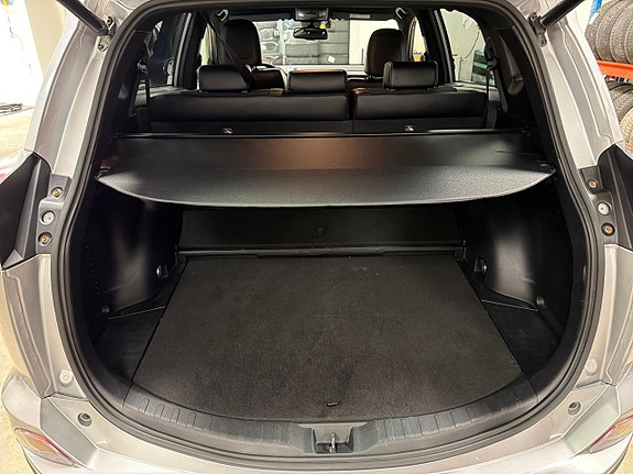 Toyota RAV4 19 of 20