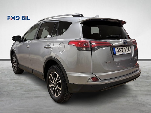Toyota RAV4 5 of 20