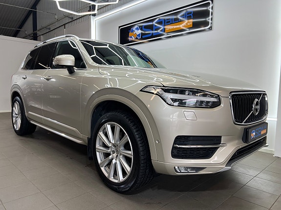 Volvo XC90 7 of 29