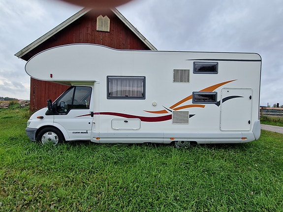 Ford Eura Mobil P675 4 of 20
