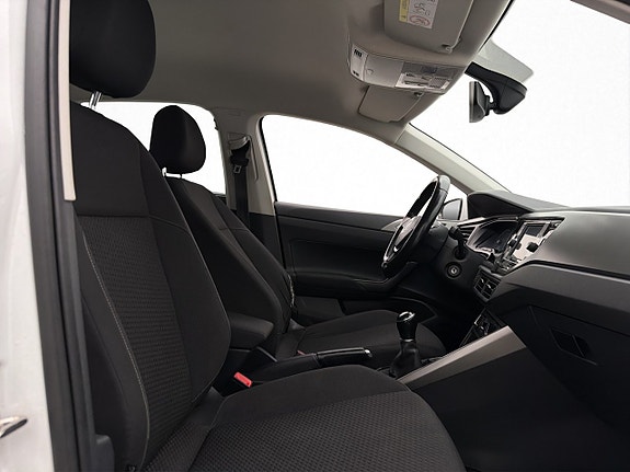 Volkswagen Polo 14 of 29