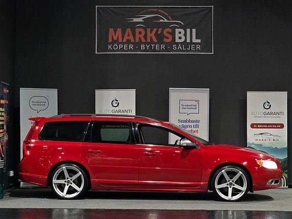 Volvo V70 3 of 14