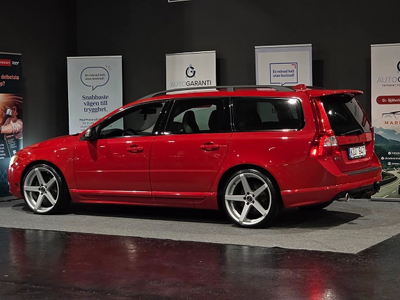 Volvo V70 7 of 14