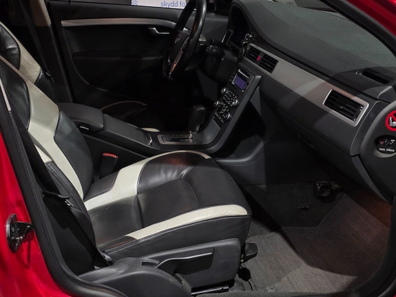 Volvo V70 13 of 14