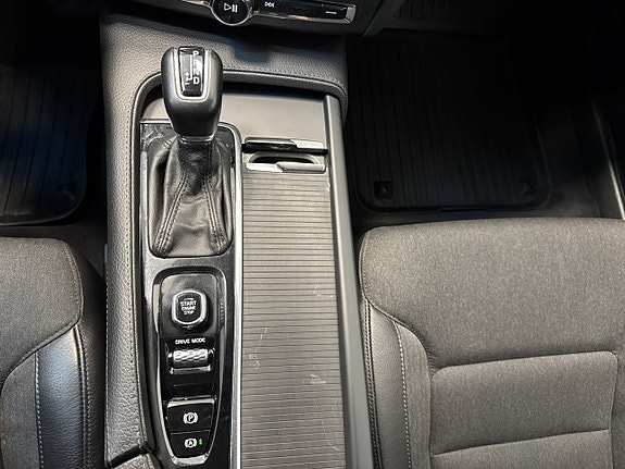 Volvo V90 Cross Country 12 of 21
