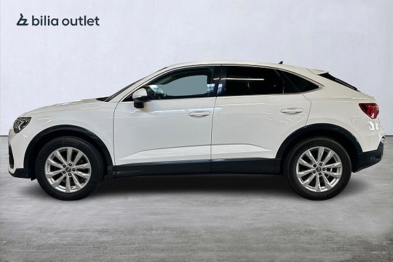 Audi Q3 9 of 25