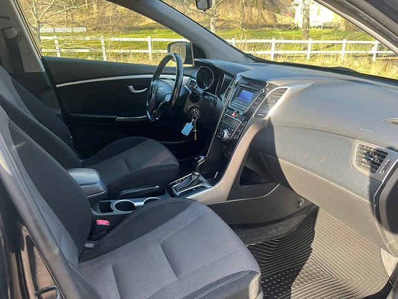 Hyundai i30 9 of 10