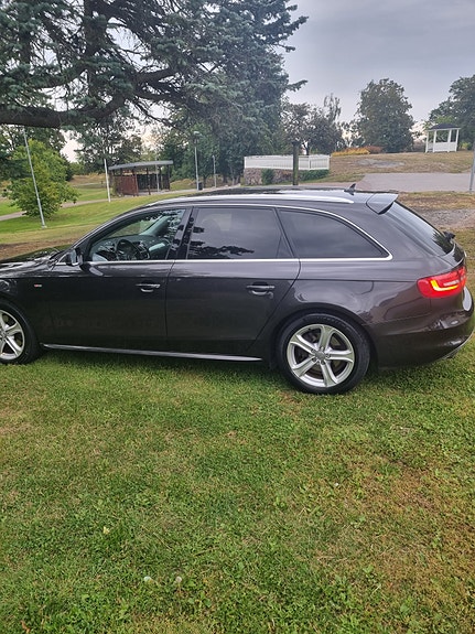 Audi A4 3 of 8