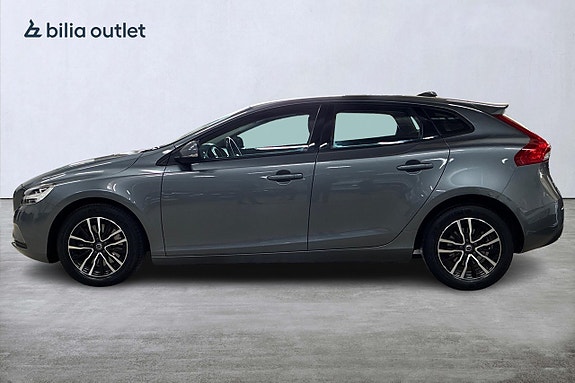 Volvo V40 9 of 21