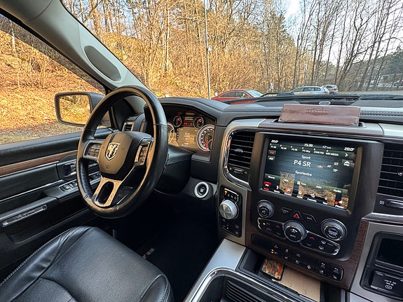RAM 1500 4 of 5