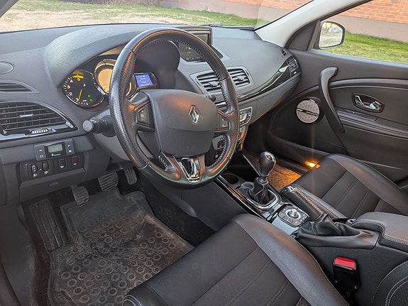 Renault Megane III 7 of 7