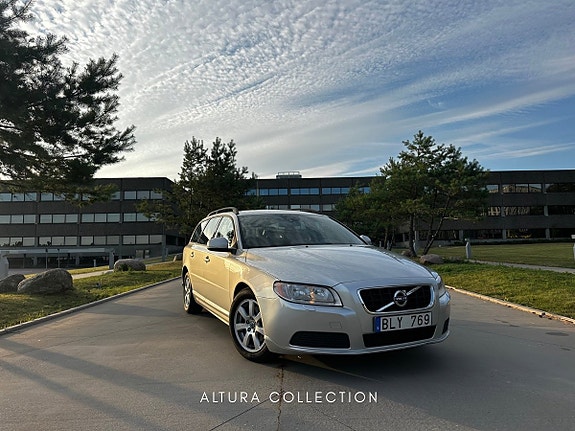 Volvo V70 11 of 11