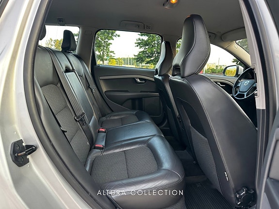 Volvo V70 4 of 11