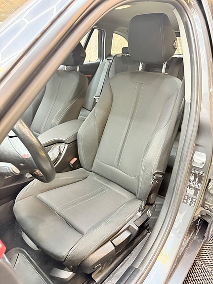 BMW 318d 5 of 17