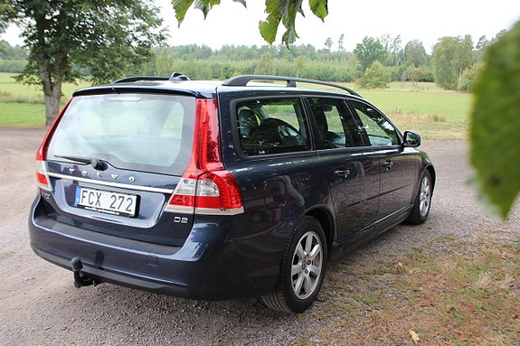 Volvo V70 6 of 10