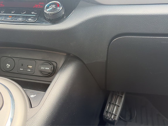 Kia Sportage 22 of 25