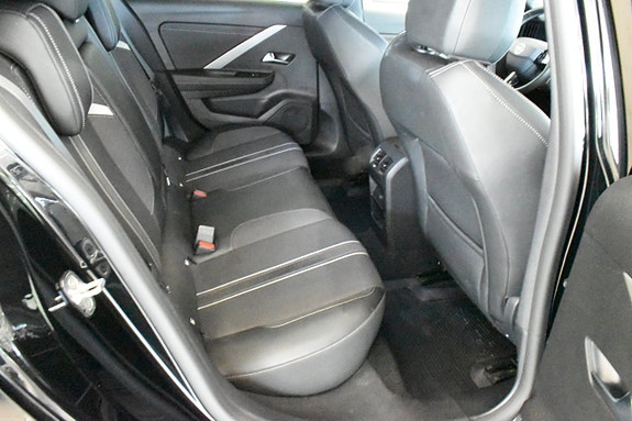 Opel Astra 8 of 23
