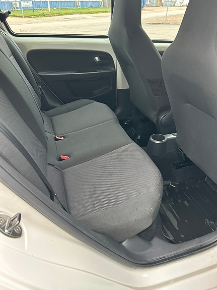 Skoda Citigo 4 of 7