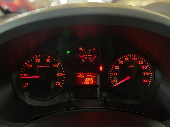 Citroen Berlingo 24 of 30
