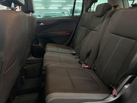 Opel Zafira Tourer 7 of 20