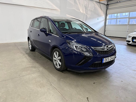 Opel Zafira Tourer 4 of 20