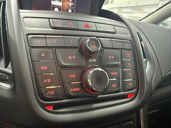 Opel Zafira Tourer 19 of 20