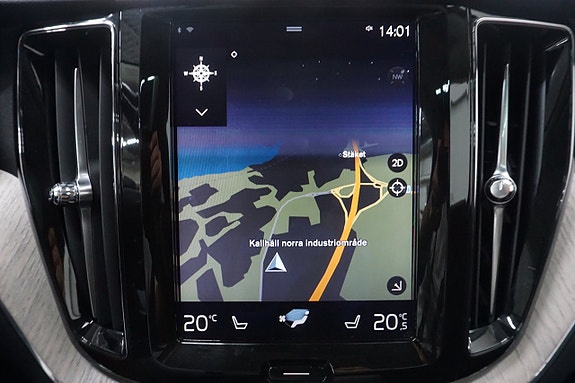 Volvo XC60 21 of 30