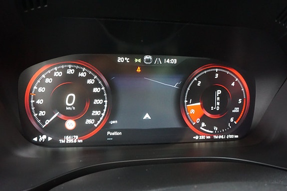 Volvo XC60 27 of 30