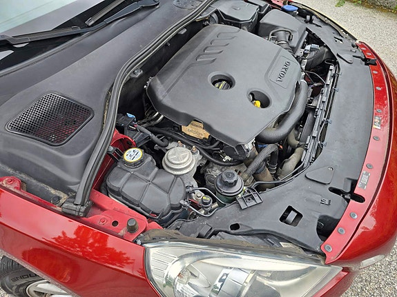 Volvo V60 8 of 27
