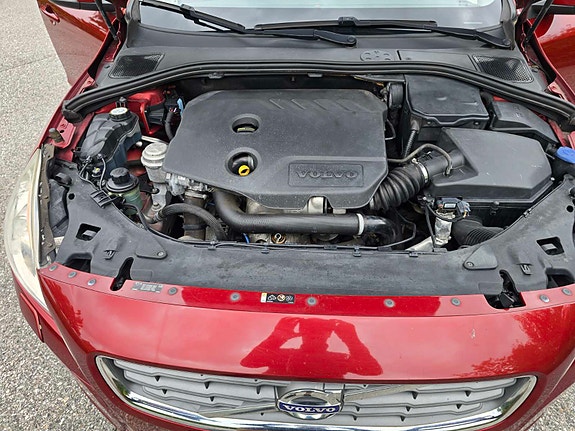 Volvo V60 7 of 27