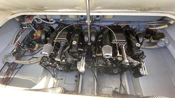 Sea Ray 37 SS med 2x V8 Diesel -90 inkl båtvagn HÖSTPRIS! 12 of 12