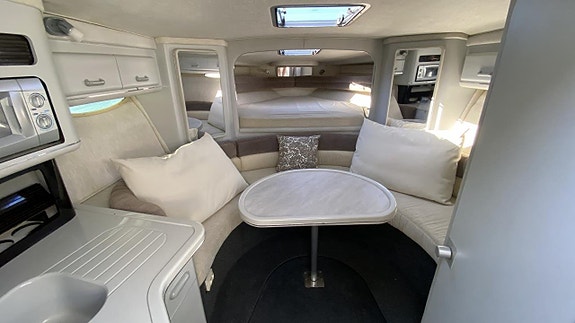 Sea Ray 37 SS med 2x V8 Diesel -90 inkl båtvagn HÖSTPRIS! 7 of 12