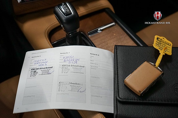 Volvo XC90 16 of 16