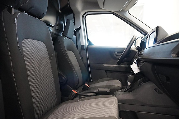 Ford Transit Courier 4 of 14