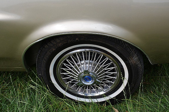 Ford Mustang 17 of 30
