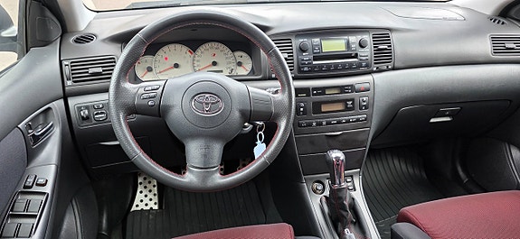 Toyota Corolla 13 of 14