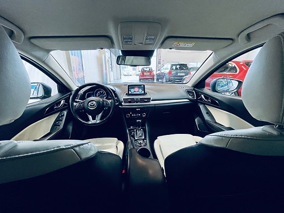 Mazda 3 16 of 21