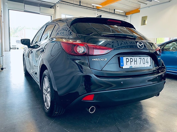 Mazda 3 9 of 21